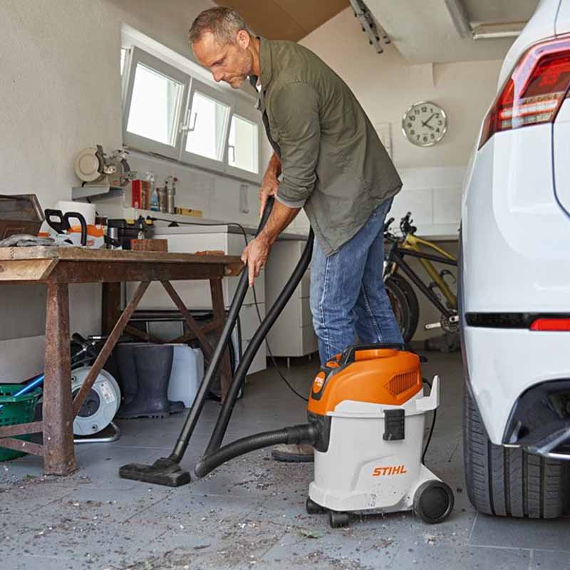 Vee-ja tolmuimeja STIHL SE 33 Vee-ja tolmuimeja STIHL SE 33 – STIHL – SE010124413