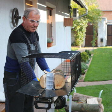 img-i_a998780386ff53470174a23af79a8c76 Puulõhkuja 5t Super Force (230) horisontaalne hüdrauliline, jalgadega Vari