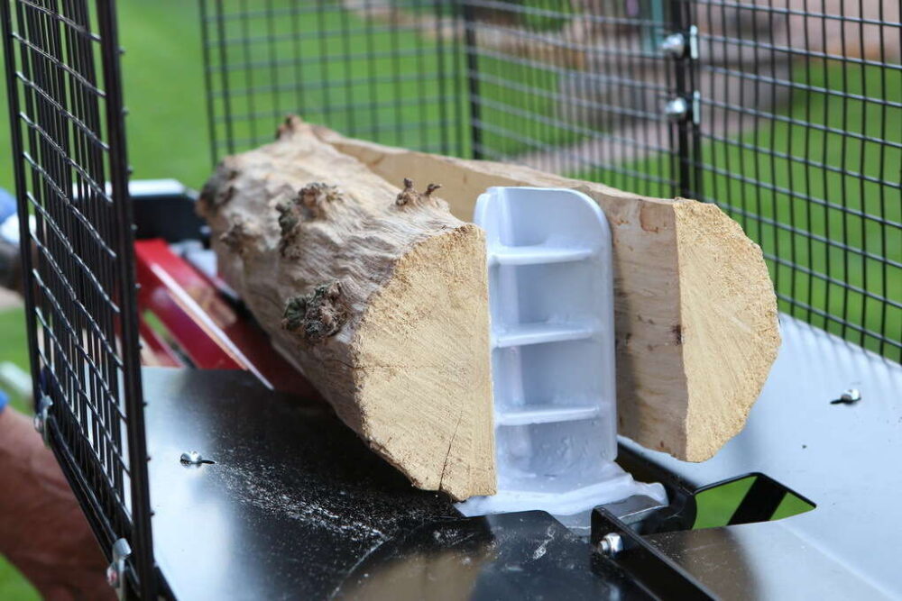 img-i_d623df9bdabcf0bd9a9d64e1dc183af8 Puulõhkuja 5t Super Force (230) horisontaalne hüdrauliline, jalgadega Vari