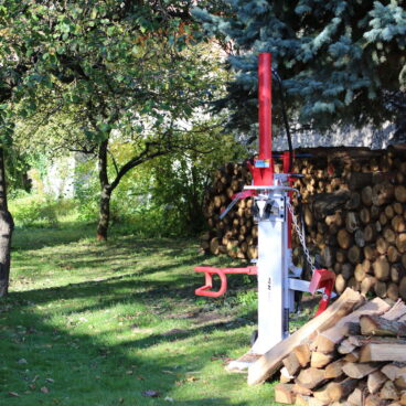 Puulõhkuja 14t Super Force (400V/3500W) vertikaalne hüdrauliline Vari