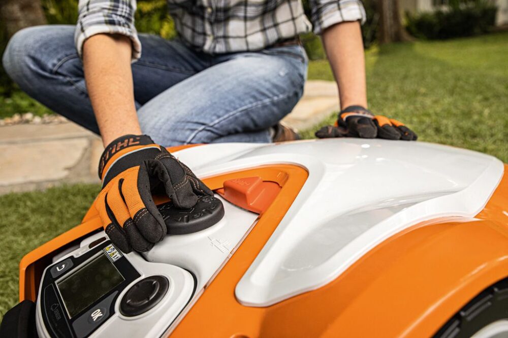 Robotniiduk iMow RMI 632 C Robotniiduk iMow RMI 632 C – STIHL – 63090121425