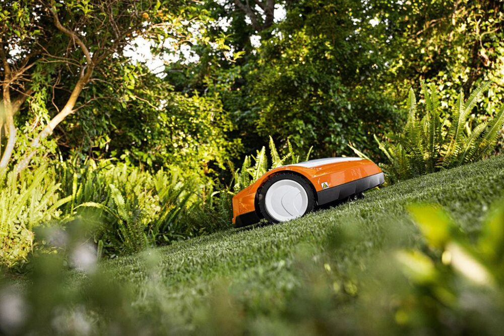 Robotniiduk iMow RMI 632 C Robotniiduk iMow RMI 632 C – STIHL – 63090121425