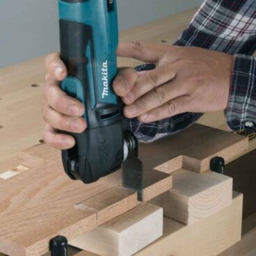 Akuuniversaaltööriist Makita DTM51RFJX1 - komplektis 2x3.0A.h akut ja laadija – DTM51RFJX1