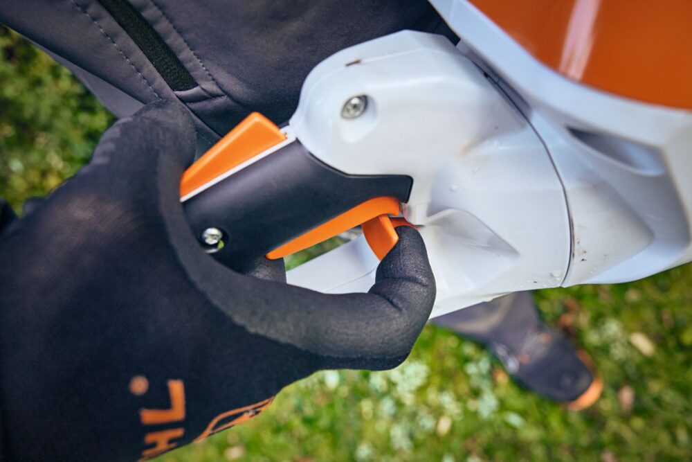Akuhekipügaja HSA 100 PRO Akuhekipügaja HSA 100 PRO – STIHL – HA070113504