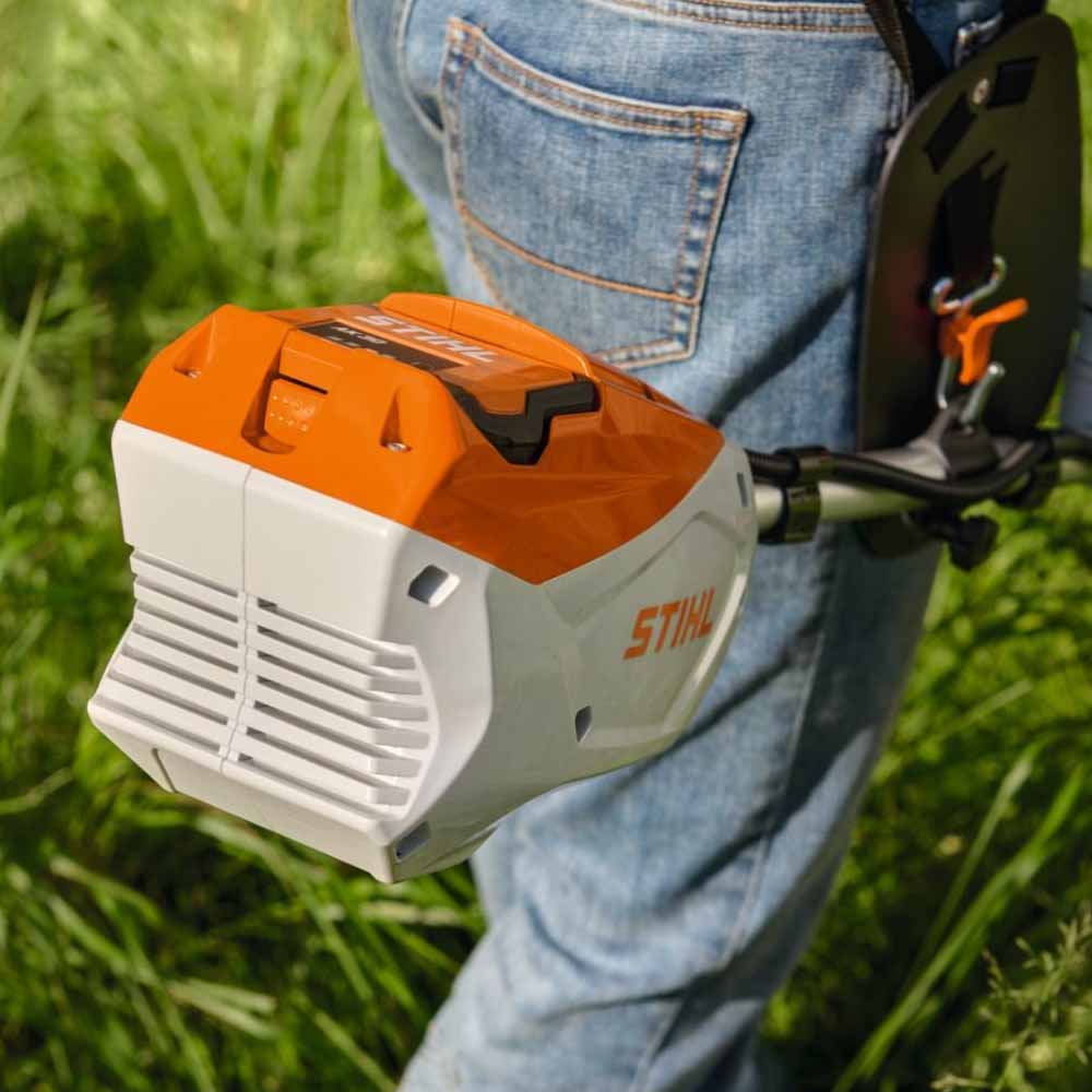 Akukombimootor-KMA-80-R-COMPACT-FS-KM-KOMPLEKT_7 Akukombimootor KMA 80 R COMPACT + FS-KM KOMPLEKT – STIHL – FA080116800K