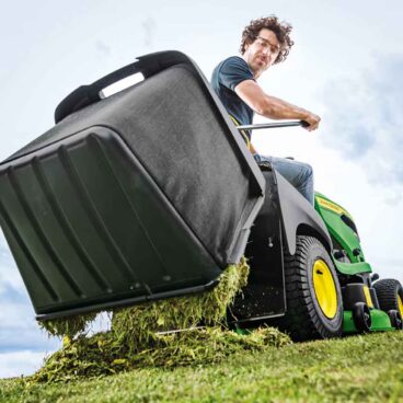 Murutraktor John Deere X167R – JOHN DEERE – X167R