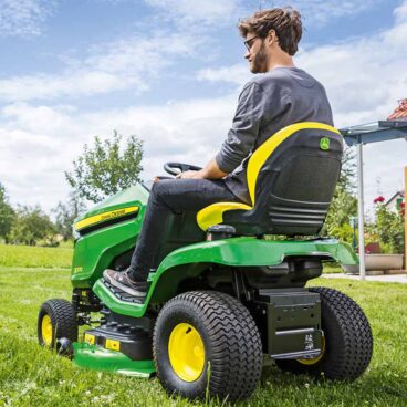 Murutraktor-John-Deere-X370_6 Murutraktor John Deere X370 – JOHN DEERE – X370