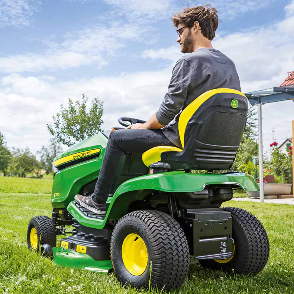 Murutraktor-John-Deere-X370_6 Murutraktor John Deere X370 – JOHN DEERE – X370