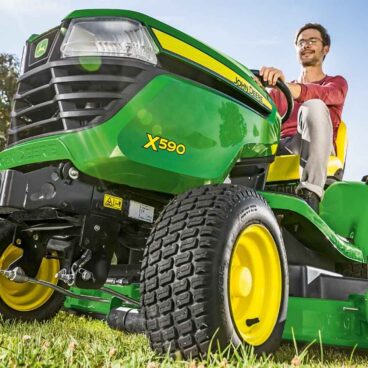 Murutraktor-John-Deere-X590_1 Murutraktor John Deere X590 – JOHN DEERE – X590