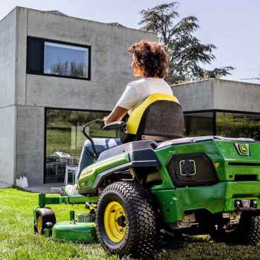 Murutraktor John Deere Z370R 42" ELEKTRILINE – JOHN DEERE – Z370R
