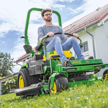 Murutraktor-John-Deere-Z545R_1 Murutraktor John Deere Z545R – JOHN DEERE – Z545R