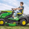 Murutraktor John Deere X167R